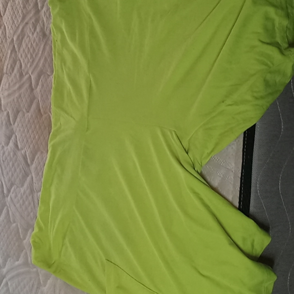 Short - Picture 2 of 2